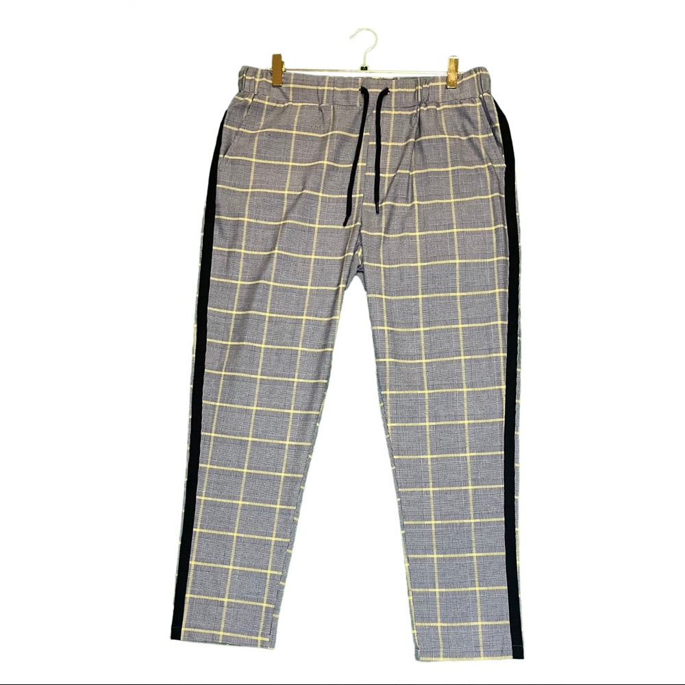 Boohoo never worn cropped jogger